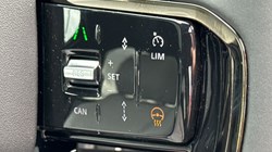 LAND ROVER RANGE ROVER VELAR 2.0 D200 MHEV Belgravia Edition 5dr Auto 5434231