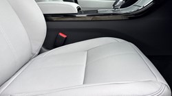 LAND ROVER RANGE ROVER VELAR 2.0 D200 MHEV Belgravia Edition 5dr Auto 5434228