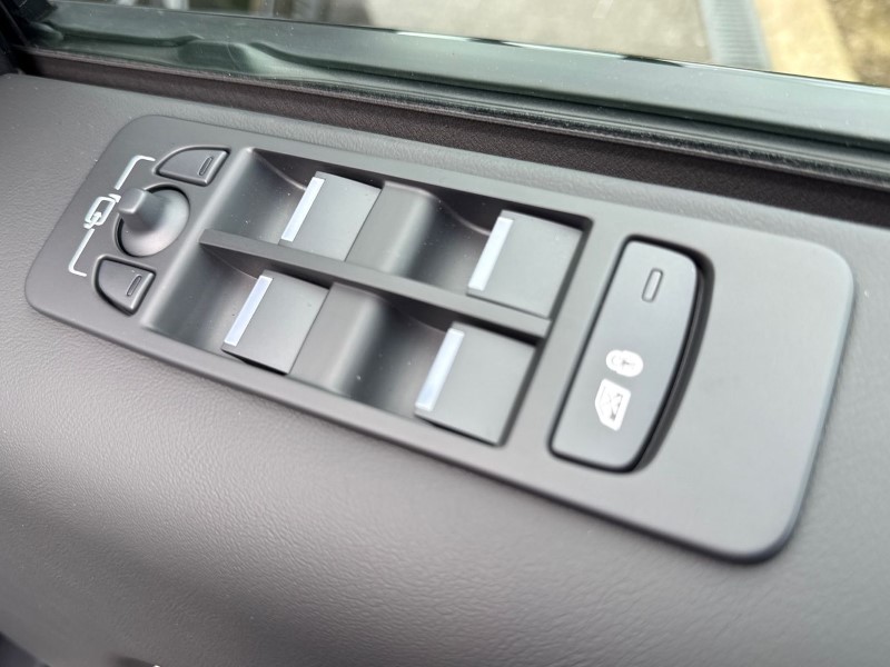 LAND ROVER DISCOVERY SPORT 2.0 D200 Metropolitan 5dr Auto [7 Seat] 5428923