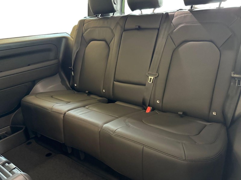  LAND ROVER DEFENDER 3.0 D250 X-Dynamic HSE 90 3dr Auto 5400902