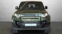 LAND ROVER DEFENDER 3.0 D250 X-Dynamic HSE 90 3dr Auto 5400905