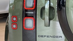LAND ROVER DEFENDER 3.0 D250 X-Dynamic HSE 90 3dr Auto 5400917