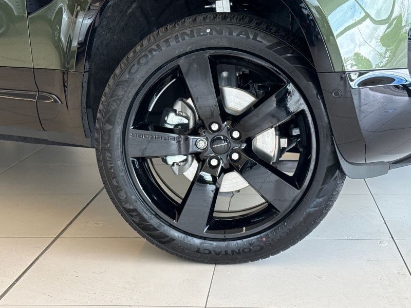  LAND ROVER DEFENDER 3.0 D250 X-Dynamic HSE 90 3dr Auto 5400933