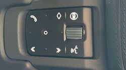 LAND ROVER DEFENDER 3.0 D250 X-Dynamic HSE 90 3dr Auto 5400924