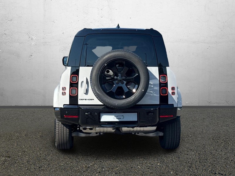  LAND ROVER DEFENDER 3.0 D250 X-Dynamic SE 110 5dr Auto 5592736