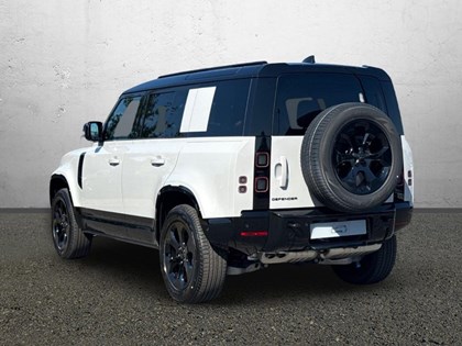 LAND ROVER DEFENDER 3.0 D250 X-Dynamic SE 110 5dr Auto