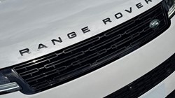 LAND ROVER RANGE ROVER SPORT 3.0 P460e Dynamic SE 5dr Auto 5559909