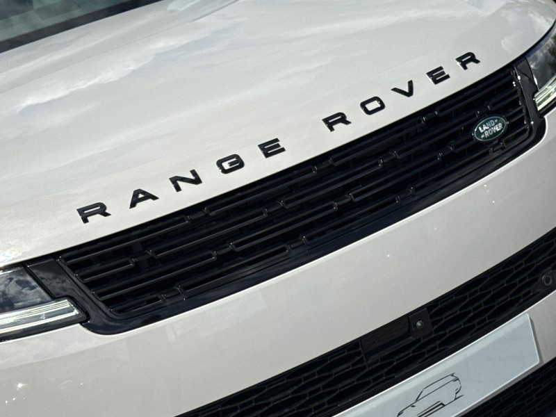  LAND ROVER RANGE ROVER SPORT 3.0 P460e Dynamic SE 5dr Auto 5557365