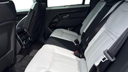 LAND ROVER RANGE ROVER SPORT 3.0 D300 Autobiography 5dr Auto 5784036