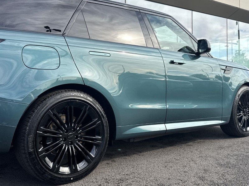  LAND ROVER RANGE ROVER SPORT 3.0 P460e Dynamic SE 5dr Auto 5911781