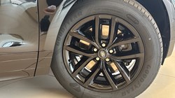 LAND ROVER RANGE ROVER EVOQUE 2.0 D200 Edition 5dr Auto 5247086