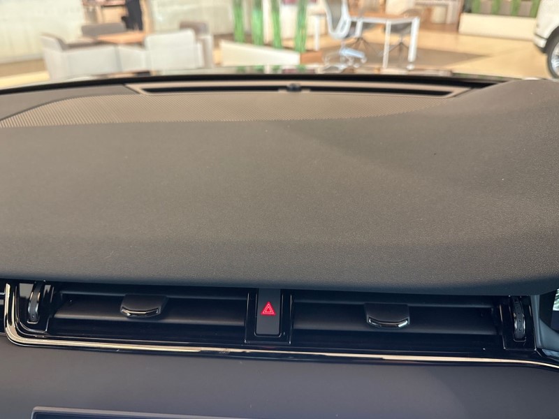  LAND ROVER RANGE ROVER EVOQUE 2.0 D200 Edition 5dr Auto 5247076