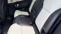 LAND ROVER DISCOVERY 3.0 D350 Dynamic HSE 5dr Auto 5556928