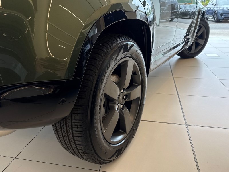  LAND ROVER DEFENDER 3.0 D250 X-Dynamic SE 110 5dr Auto 5465764