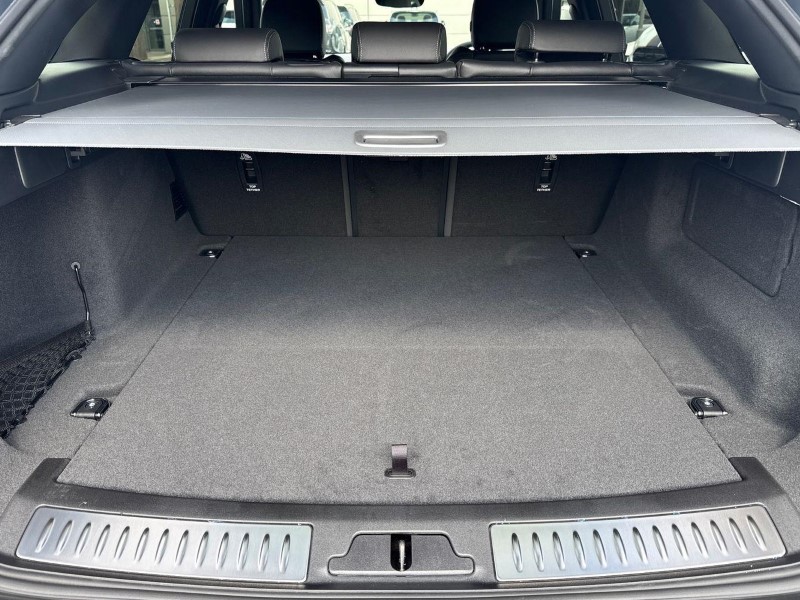  LAND ROVER RANGE ROVER VELAR 2.0 D200 MHEV Belgravia Edition 5dr Auto 5587361