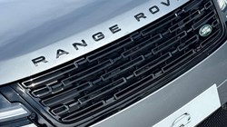 LAND ROVER RANGE ROVER VELAR 2.0 D200 MHEV Belgravia Edition 5dr Auto 5587386