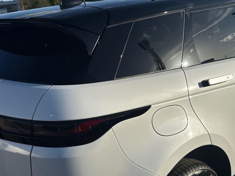  LAND ROVER RANGE ROVER EVOQUE 2.0 D200 Hoxton Edition 5dr Auto 5882477