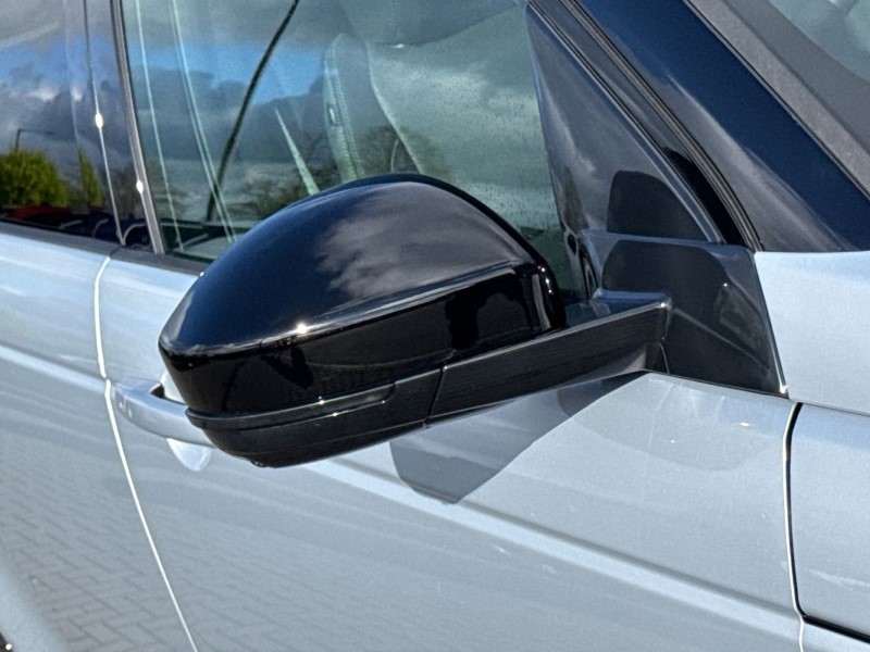  LAND ROVER DISCOVERY SPORT 2.0 D200 Metropolitan 5dr Auto [7 Seat] 5307848