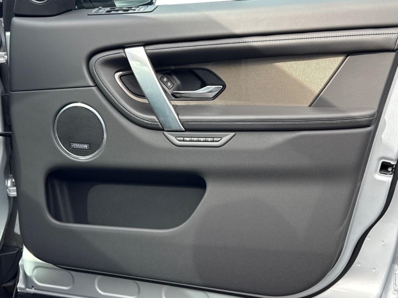  LAND ROVER DISCOVERY SPORT 2.0 D200 Metropolitan 5dr Auto [7 Seat] 5307828