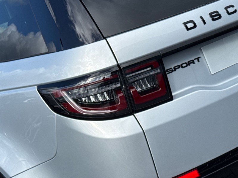  LAND ROVER DISCOVERY SPORT 2.0 D200 Metropolitan 5dr Auto [7 Seat] 5307825