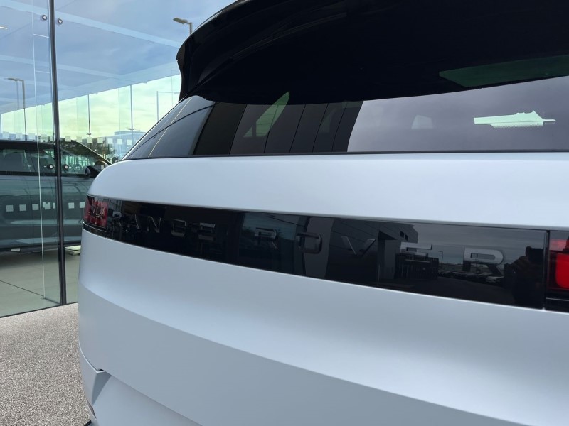  LAND ROVER RANGE ROVER SPORT 4.4 P635 V8 SV 5dr Auto 5520462