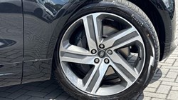 LAND ROVER DISCOVERY 3.0 D350 Dynamic HSE 5dr Auto 5557806