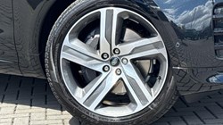 LAND ROVER DISCOVERY 3.0 D350 Dynamic HSE 5dr Auto 5557801