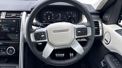 LAND ROVER DISCOVERY 3.0 D350 Metropolitan Edition 5dr Auto 5678895