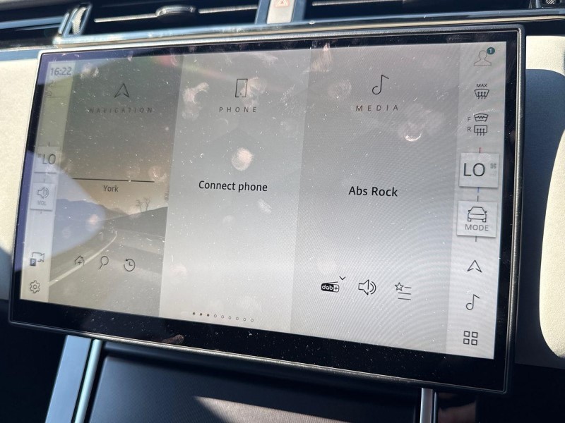  LAND ROVER RANGE ROVER VELAR 3.0 D300 MHEV Belgravia Edition 5dr Auto 5592845