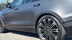 LAND ROVER RANGE ROVER VELAR 3.0 D300 MHEV Belgravia Edition 5dr Auto 5592856