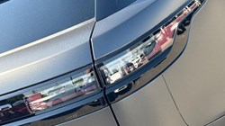 LAND ROVER RANGE ROVER VELAR 3.0 D300 MHEV Belgravia Edition 5dr Auto 5592855