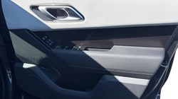 LAND ROVER RANGE ROVER VELAR 3.0 D300 MHEV Belgravia Edition 5dr Auto 5592838