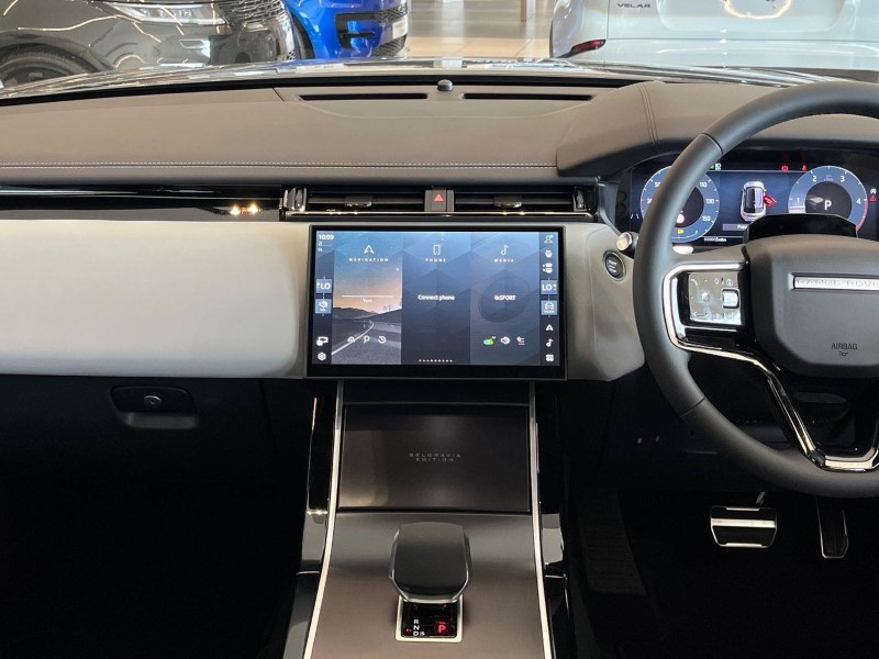  LAND ROVER RANGE ROVER VELAR 2.0 D200 MHEV Belgravia Edition 5dr Auto 5821445