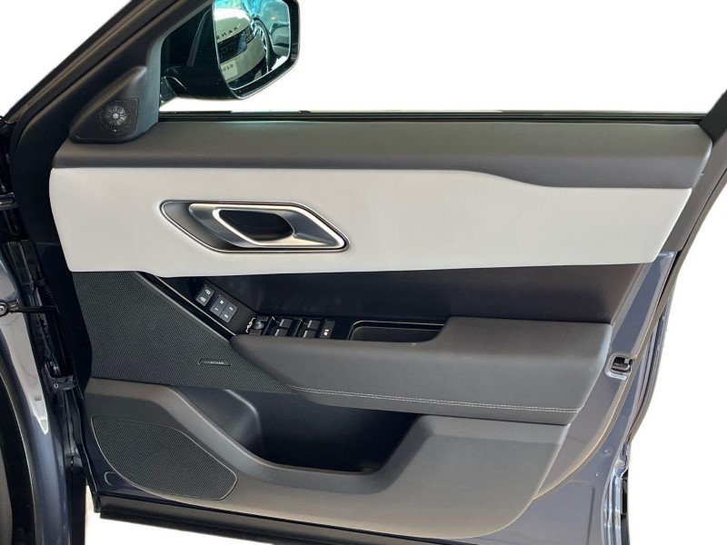  LAND ROVER RANGE ROVER VELAR 2.0 D200 MHEV Belgravia Edition 5dr Auto 5821453