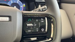 LAND ROVER RANGE ROVER VELAR 2.0 D200 MHEV Belgravia Edition 5dr Auto 5821459
