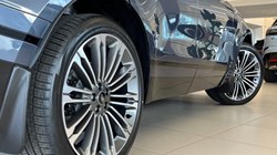 LAND ROVER RANGE ROVER VELAR 2.0 D200 MHEV Belgravia Edition 5dr Auto 5821481