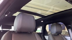 LAND ROVER RANGE ROVER VELAR 2.0 D200 MHEV Belgravia Edition 5dr Auto 5821452