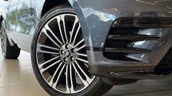 LAND ROVER RANGE ROVER VELAR 2.0 D200 MHEV Belgravia Edition 5dr Auto 5821477