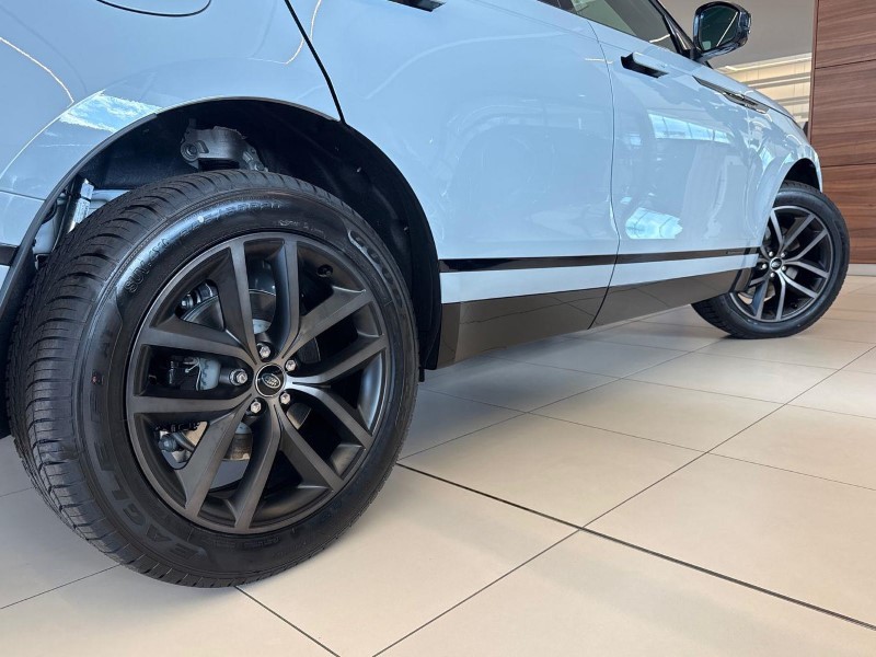  LAND ROVER RANGE ROVER VELAR 2.0 D200 MHEV Belgravia Edition 5dr Auto 5821355