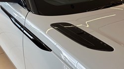 LAND ROVER RANGE ROVER VELAR 2.0 D200 MHEV Belgravia Edition 5dr Auto 5821327