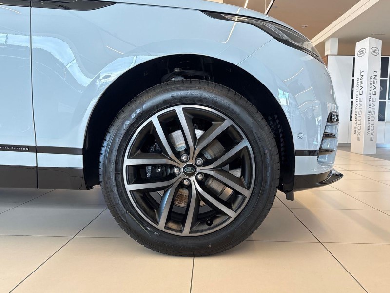  LAND ROVER RANGE ROVER VELAR 2.0 D200 MHEV Belgravia Edition 5dr Auto 5821315