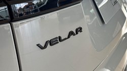 LAND ROVER RANGE ROVER VELAR 2.0 D200 MHEV Belgravia Edition 5dr Auto 5821352