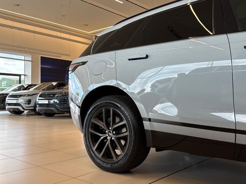 LAND ROVER RANGE ROVER VELAR 2.0 D200 MHEV Belgravia Edition 5dr Auto 5821361
