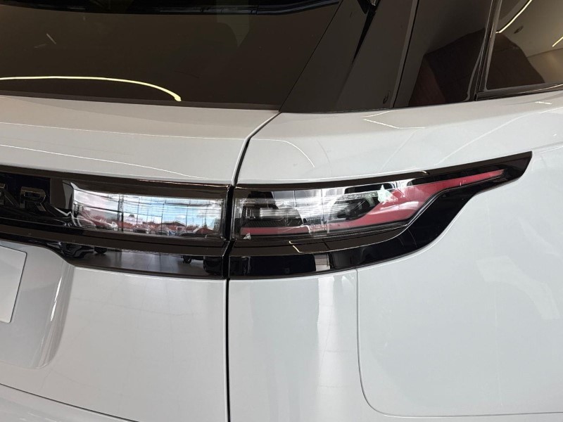  LAND ROVER RANGE ROVER VELAR 2.0 D200 MHEV Belgravia Edition 5dr Auto 5821354