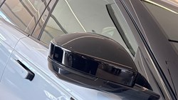 LAND ROVER RANGE ROVER VELAR 2.0 D200 MHEV Belgravia Edition 5dr Auto 5821357