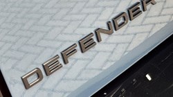 LAND ROVER DEFENDER 3.0 D350 X-Dynamic HSE 110 5dr Auto 5853430
