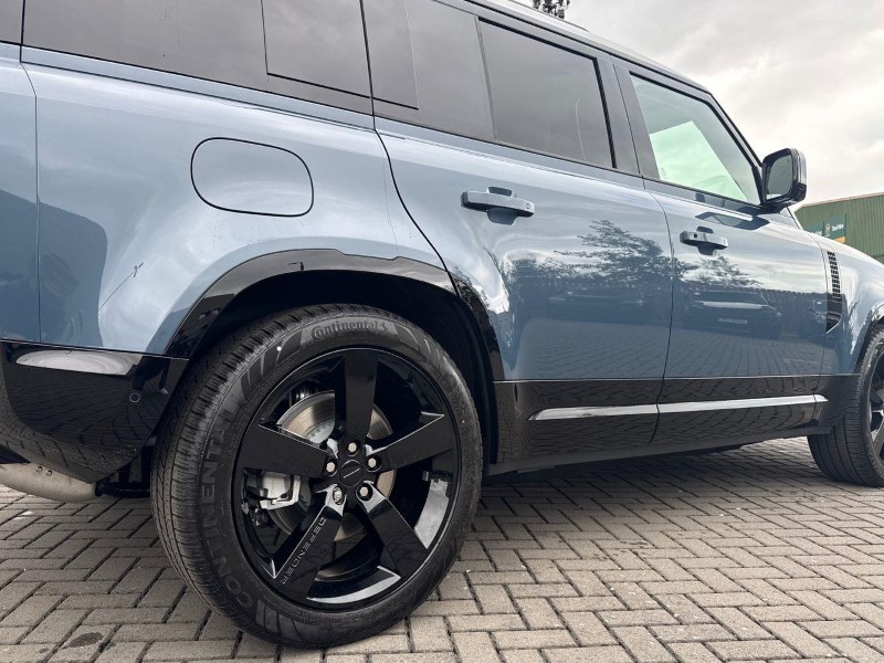  LAND ROVER DEFENDER 3.0 D350 X-Dynamic HSE 110 5dr Auto 5853432