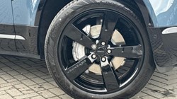 LAND ROVER DEFENDER 3.0 D350 X-Dynamic HSE 110 5dr Auto 5853428