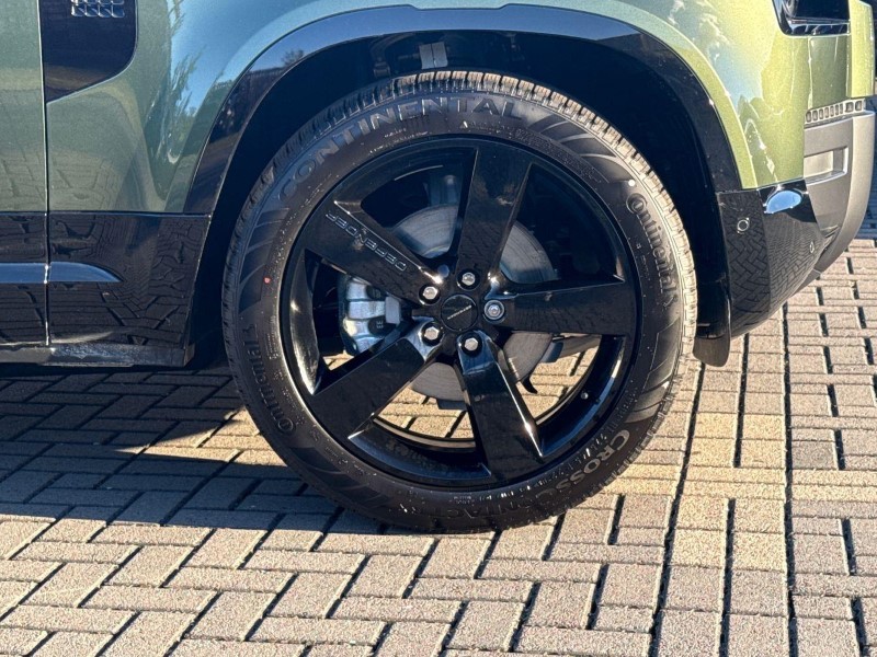  LAND ROVER DEFENDER 3.0 D250 X-Dynamic SE 90 3dr Auto 5914236