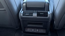 LAND ROVER DEFENDER 3.0 D250 X-Dynamic SE 90 3dr Auto 5914246
